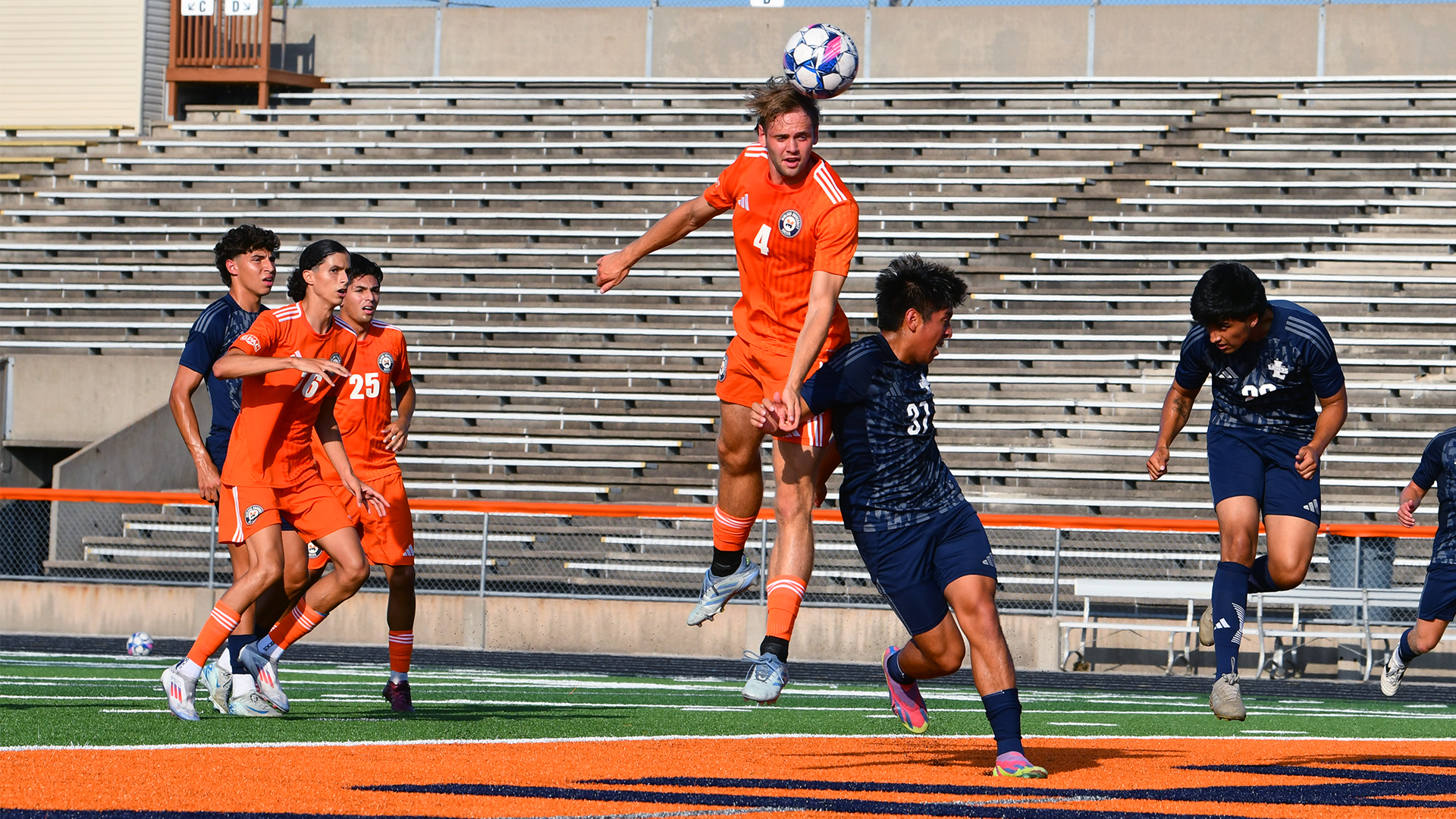 No. 25 Midland Shuts Out Briar Cliff in Road Victory
